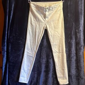 American Eagle  women’s straight leg stretchy jeans